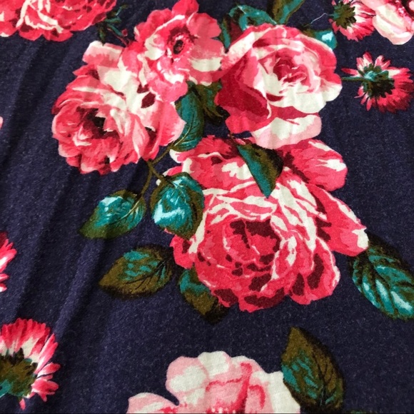 Altair’d State Floral 3/4 Sleeve Dress w/Keyholes - Picture 3 of 9